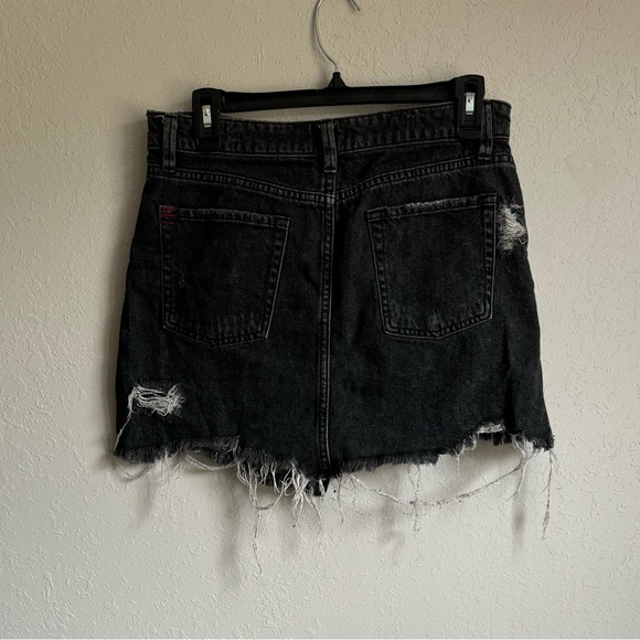 BDG Urban Outfitters Black Denim Mini Skirt Women’s M - Picture 1 of 3
